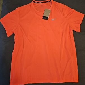 Nike Men's Miler Running Vibrant Coral Tee XL New
